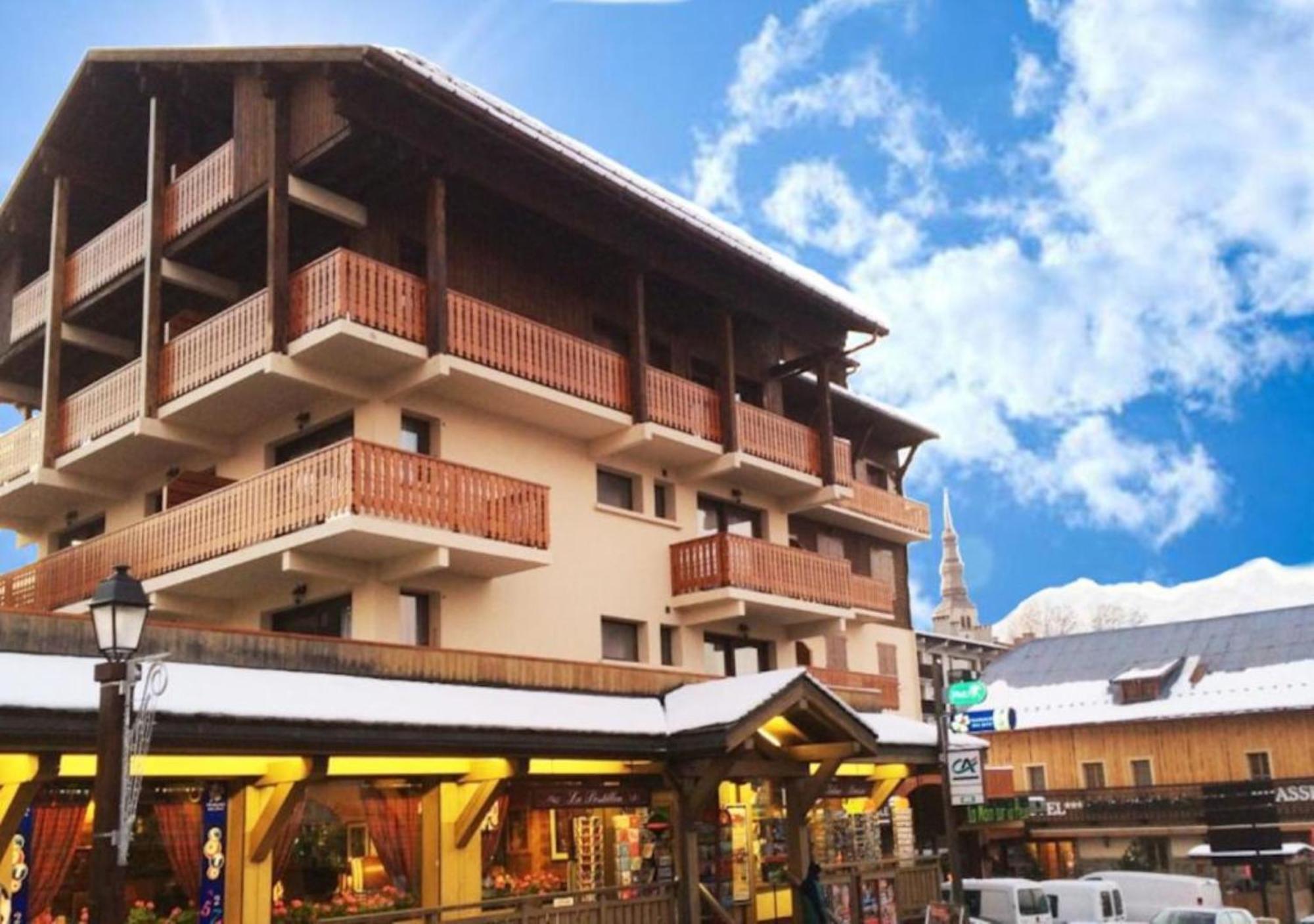 Les Aiguilles De Warens Aparthotel Combloux Exterior photo